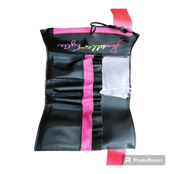 Nwot Kendall & Kylie Make up Waist bag - Picture 5 of 10